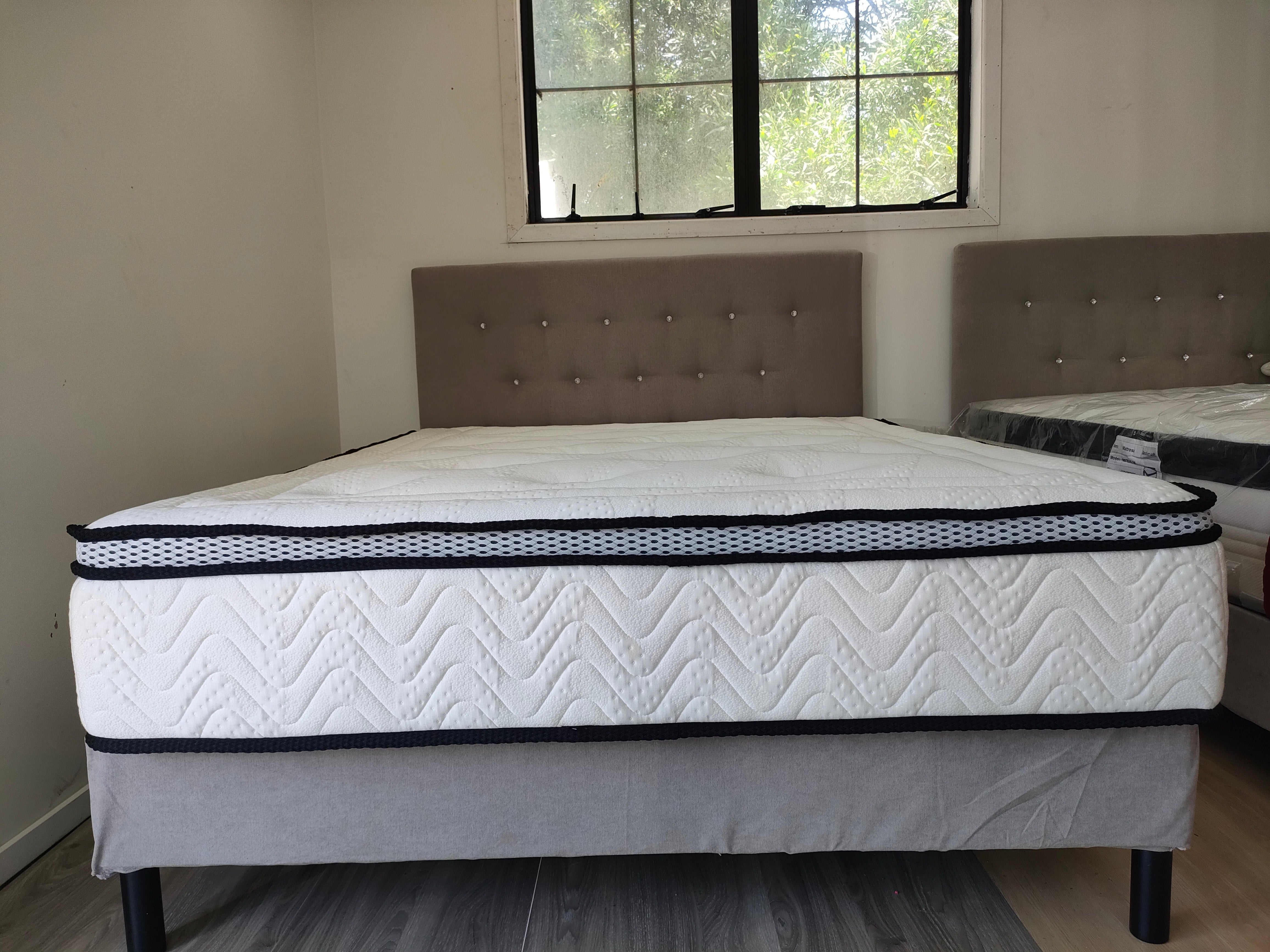 SleepyBeds OrthoMedi 5 Zone Premium Pocket Spring Mattress with coll gel memory foam, latex and foam layers. Chose from Queen, King, Super king